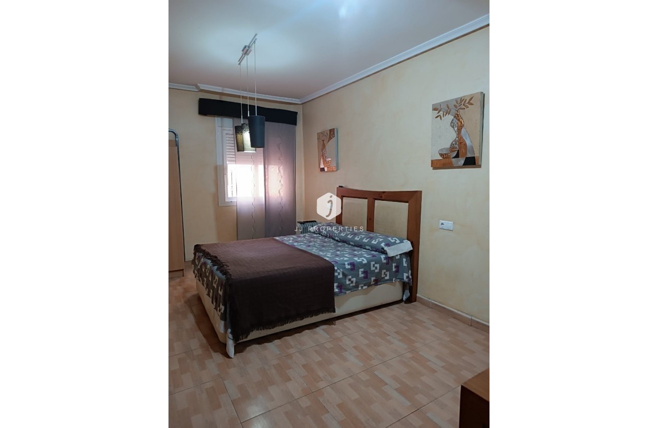 Segunda mano - Apartamento / piso -
Los Montesinos - Costa Blanca