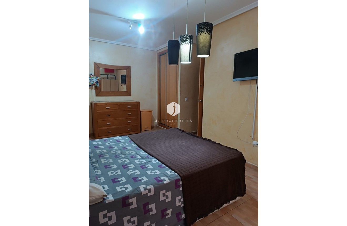 Segunda mano - Apartamento / piso -
Los Montesinos - Costa Blanca