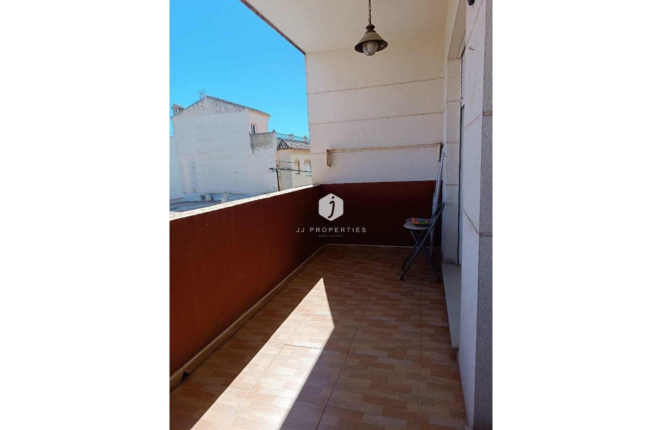 Segunda mano - Apartamento / piso -
Los Montesinos - Costa Blanca