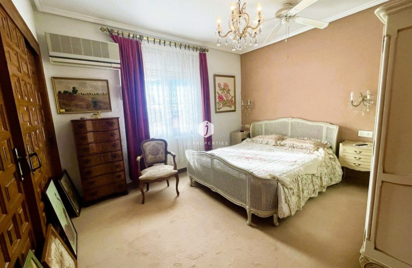 D'occasion - Villa -
Ciudad Quesada - Costa Blanca