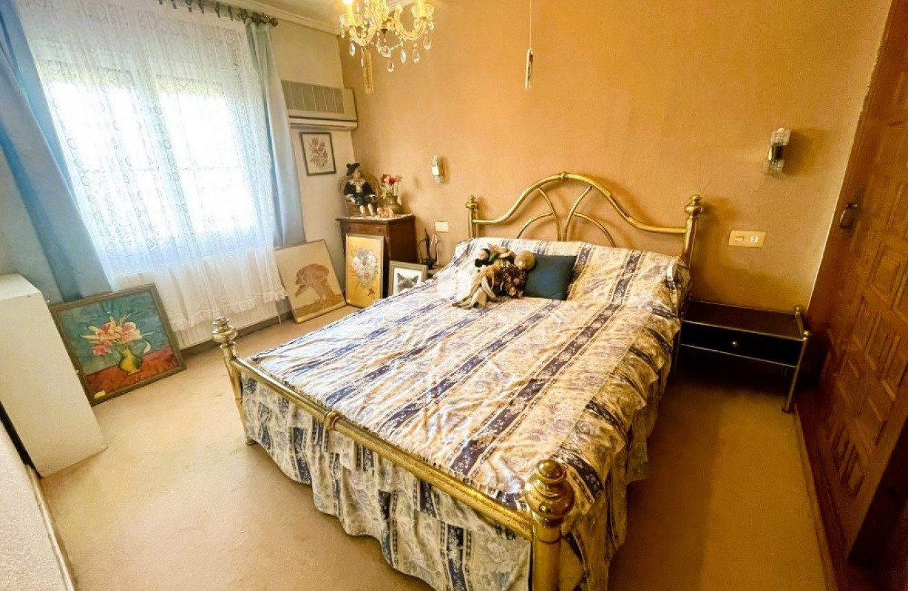 D'occasion - Villa -
Ciudad Quesada - Costa Blanca