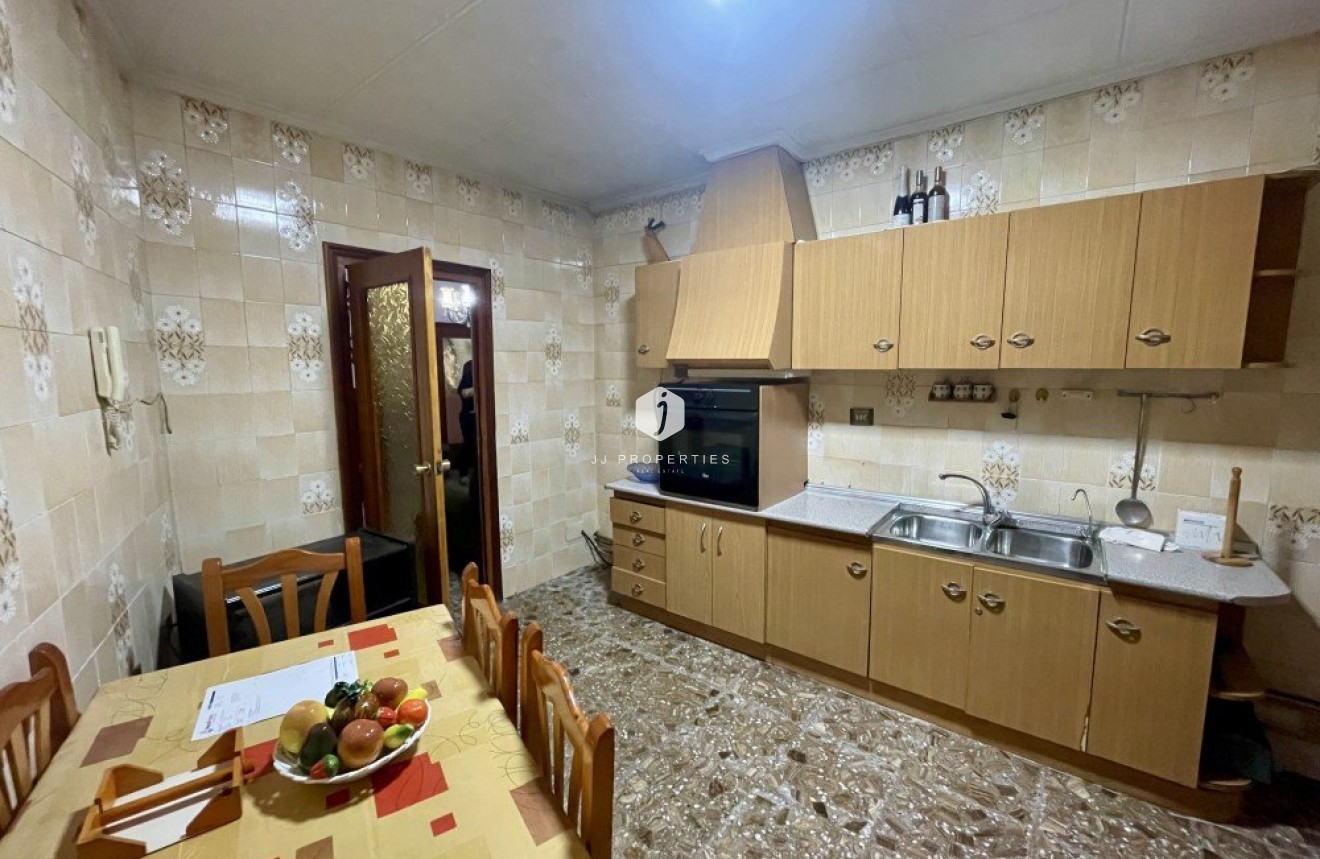 Resale - Apartment / flat -
Los Montesinos - Costa Blanca