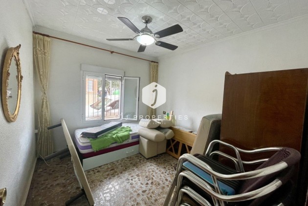 Resale - Apartment / flat -
Los Montesinos - Costa Blanca