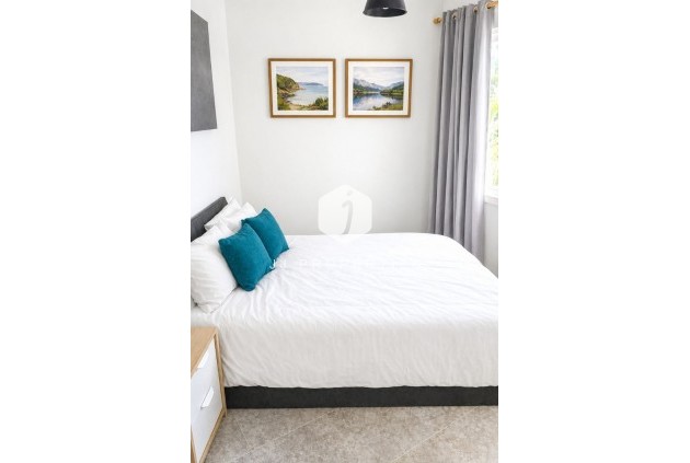 Resale - Apartment / flat -
San Miguel de Salinas - Inland