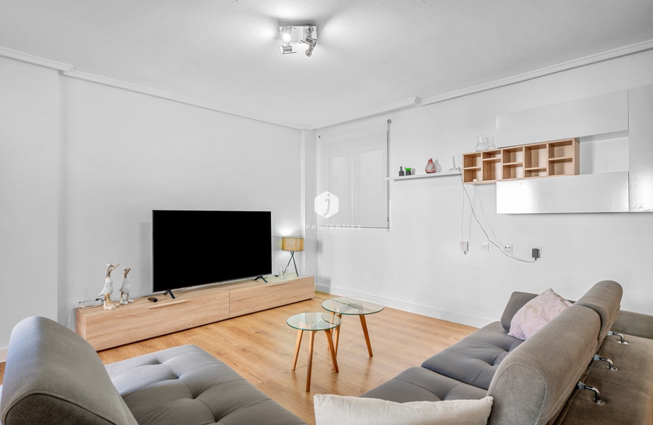 Resale - Apartment / flat -
Torrevieja - Costa Blanca