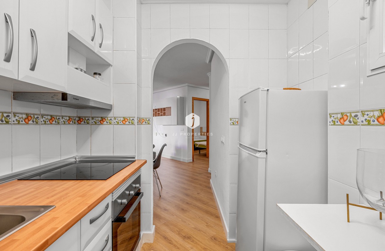 Resale - Apartment / flat -
Torrevieja - Costa Blanca
