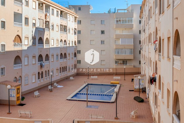 Resale - Apartment / flat -
Torrevieja - Costa Blanca