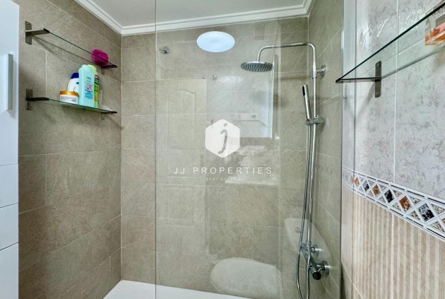 Resale - Apartment / flat -
Torrevieja - Gaspar Perrelló