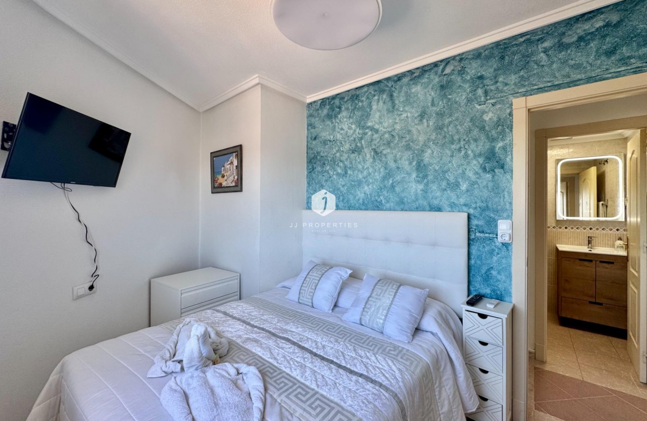 Resale - Apartment / flat -
Torrevieja - Gaspar Perrelló