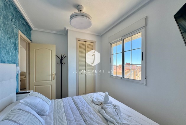 Resale - Apartment / flat -
Torrevieja - Gaspar Perrelló