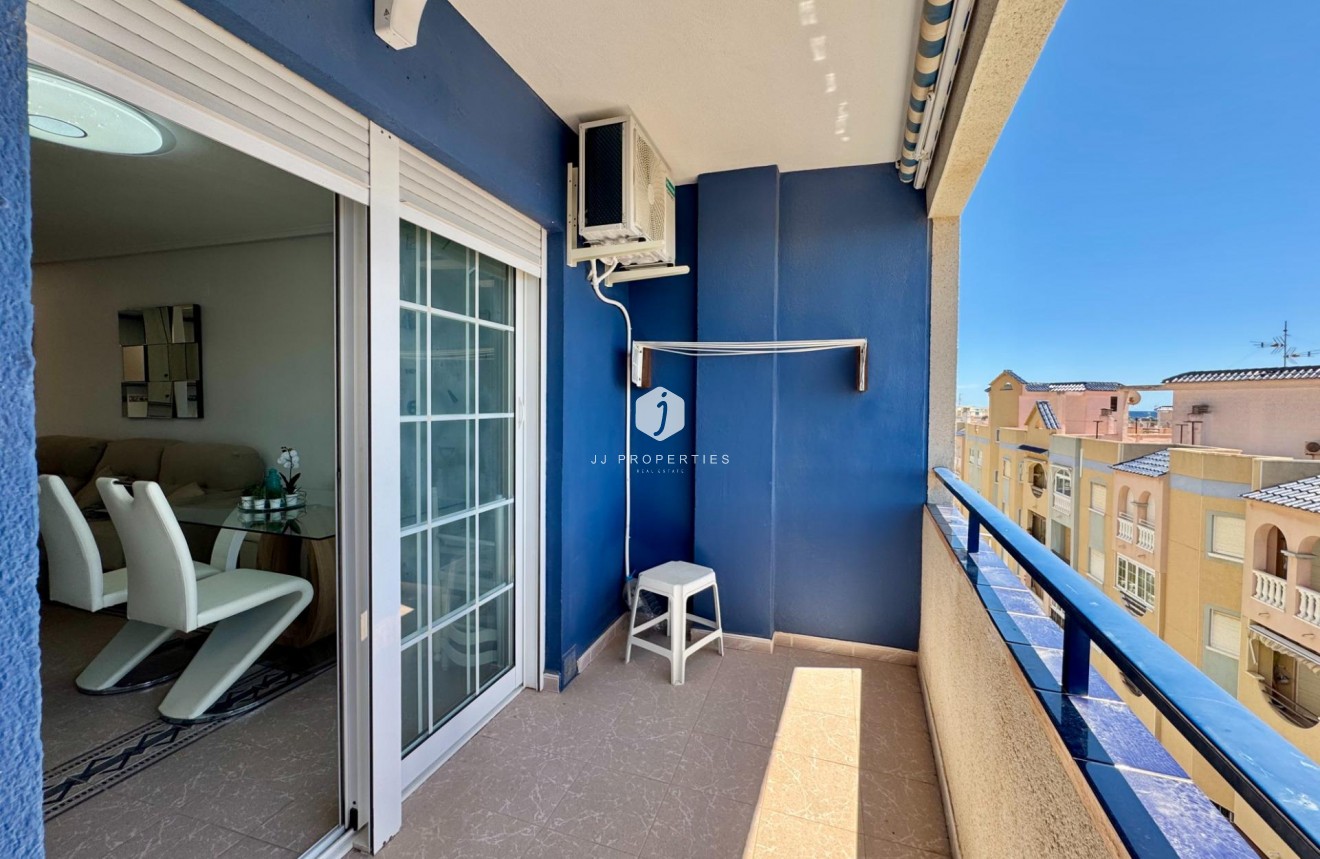 Resale - Apartment / flat -
Torrevieja - Gaspar Perrelló