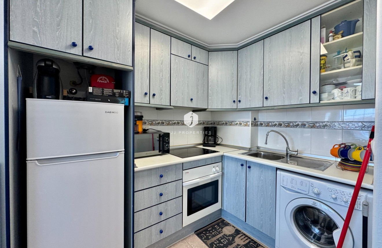 Resale - Apartment / flat -
Torrevieja - Gaspar Perrelló