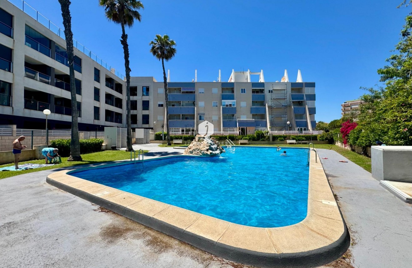 Resale - Apartment / flat -
Torrevieja - Gaspar Perrelló