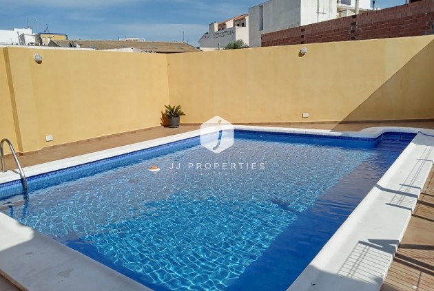 D'occasion - Chalet -
Los Montesinos - PUEBLO CENTRO