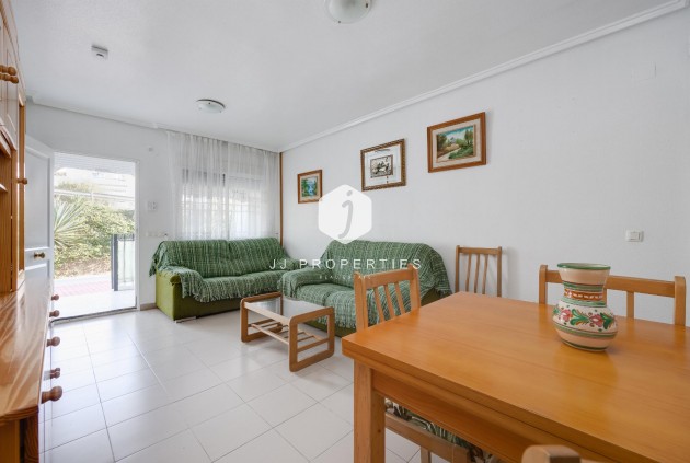 Resale - Bungalow -
Torrevieja - Costa Blanca
