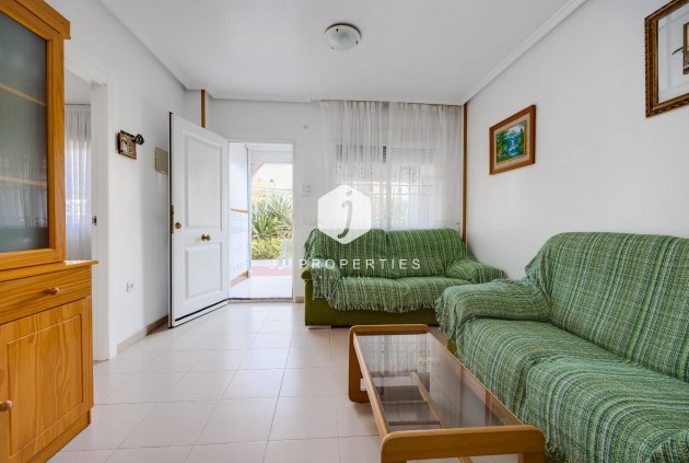 Resale - Bungalow -
Torrevieja - Costa Blanca