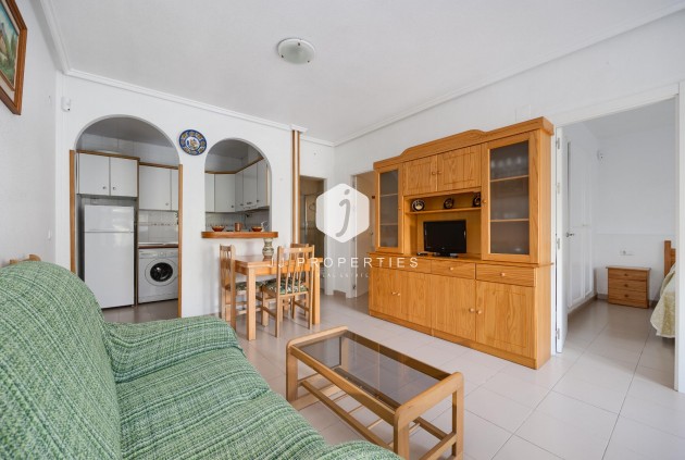 Resale - Bungalow -
Torrevieja - Costa Blanca