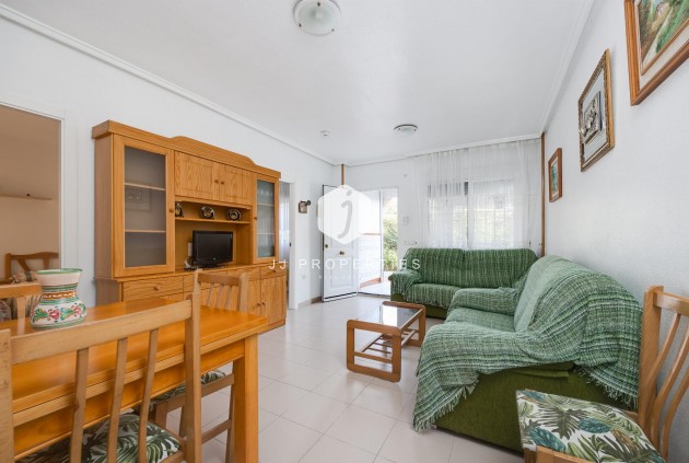 Resale - Bungalow -
Torrevieja - Costa Blanca