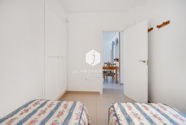 Resale - Bungalow -
Torrevieja - Costa Blanca