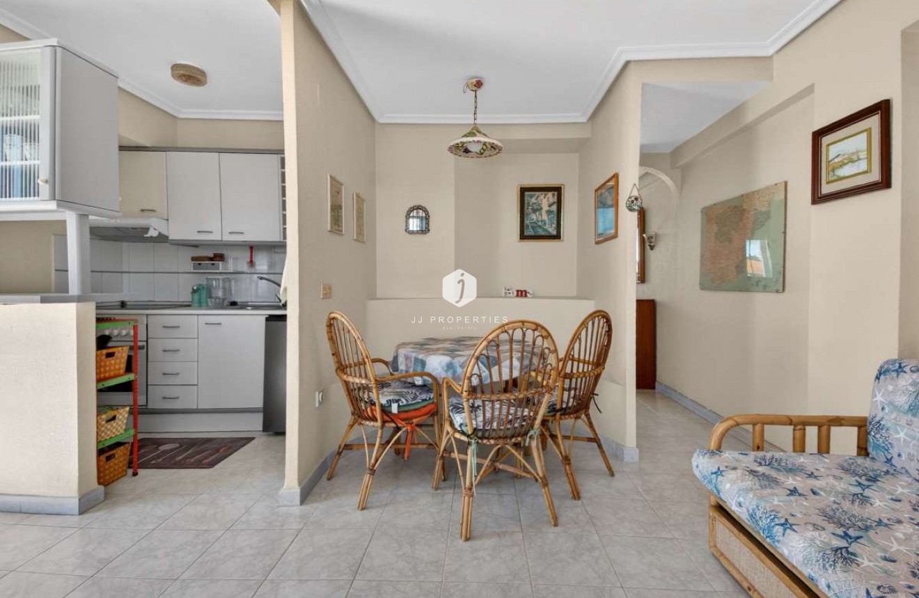 Aus zweiter Hand - Wohnung -
Punta Prima - Costa Blanca