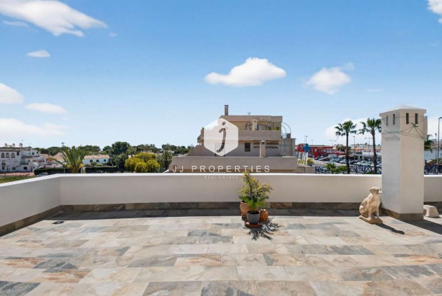 Aus zweiter Hand - Wohnung -
Punta Prima - Costa Blanca