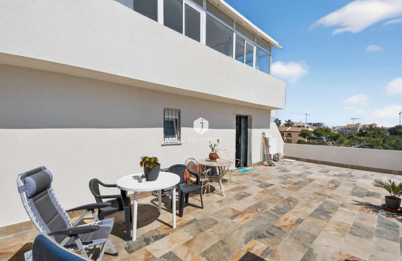 Aus zweiter Hand - Wohnung -
Punta Prima - Costa Blanca