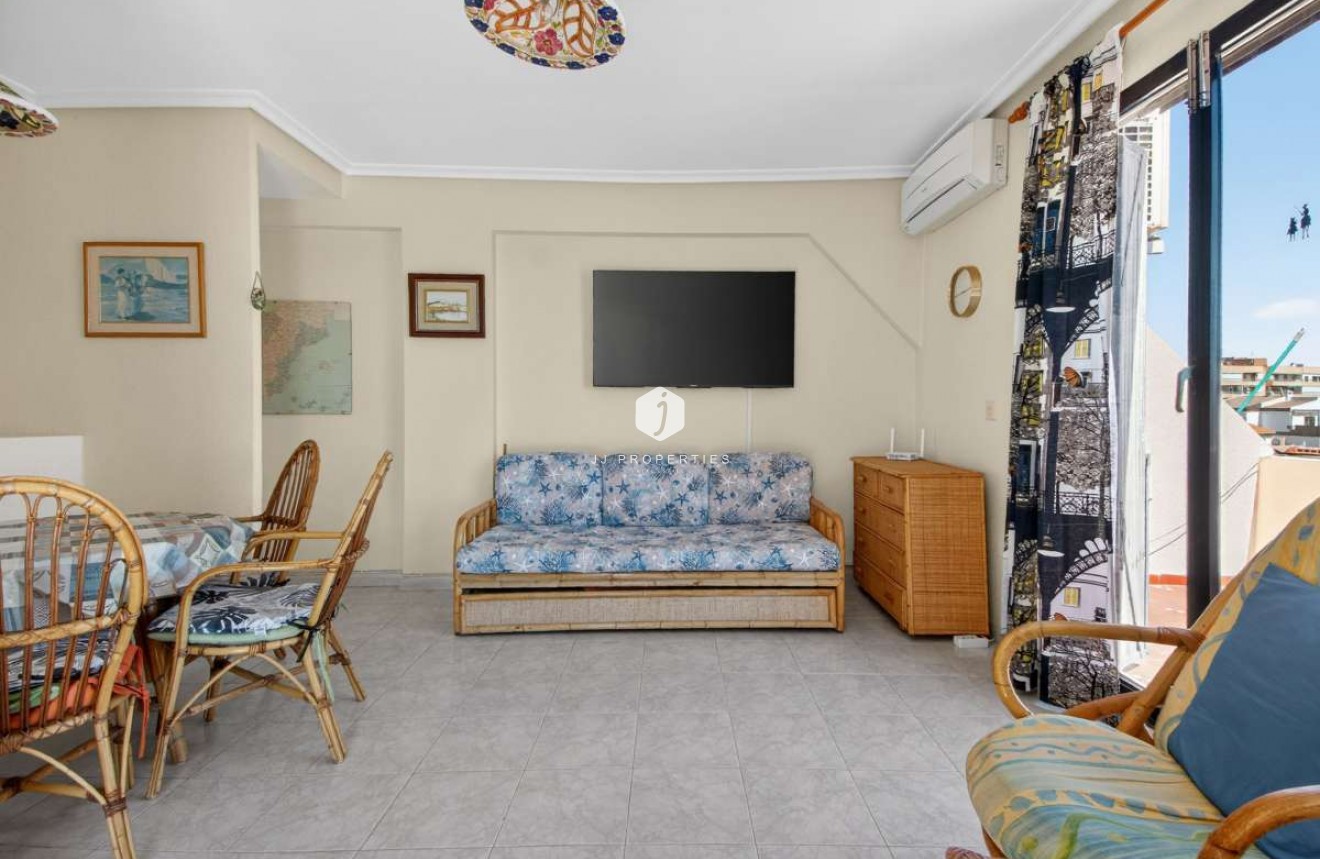 Aus zweiter Hand - Wohnung -
Punta Prima - Costa Blanca
