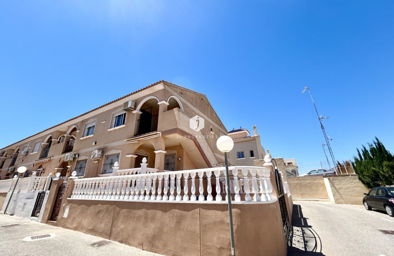 Z drugiej ręki - Daszek -
La Zenia - Costa Blanca