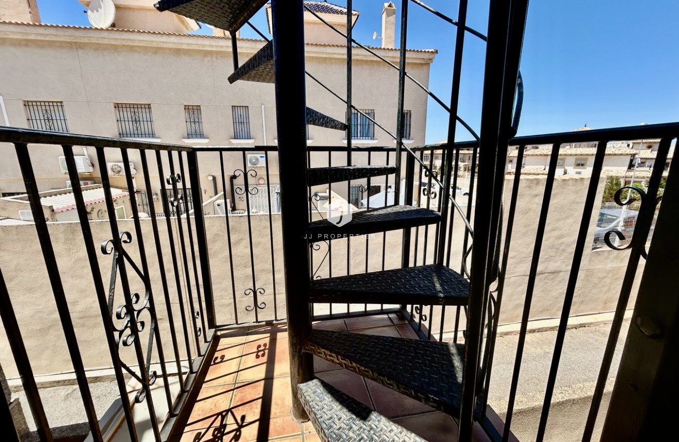 Z drugiej ręki - Daszek -
La Zenia - Costa Blanca