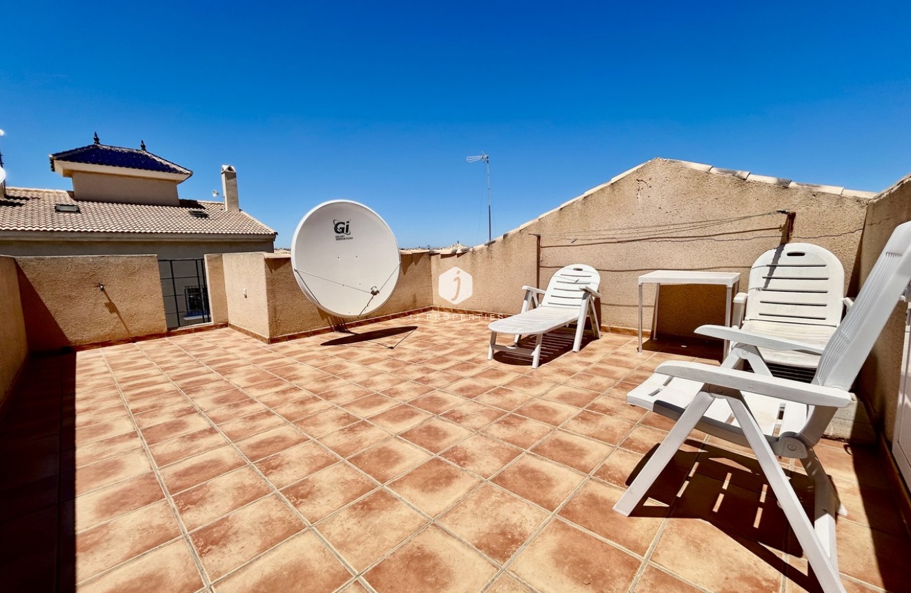 Z drugiej ręki - Daszek -
La Zenia - Costa Blanca