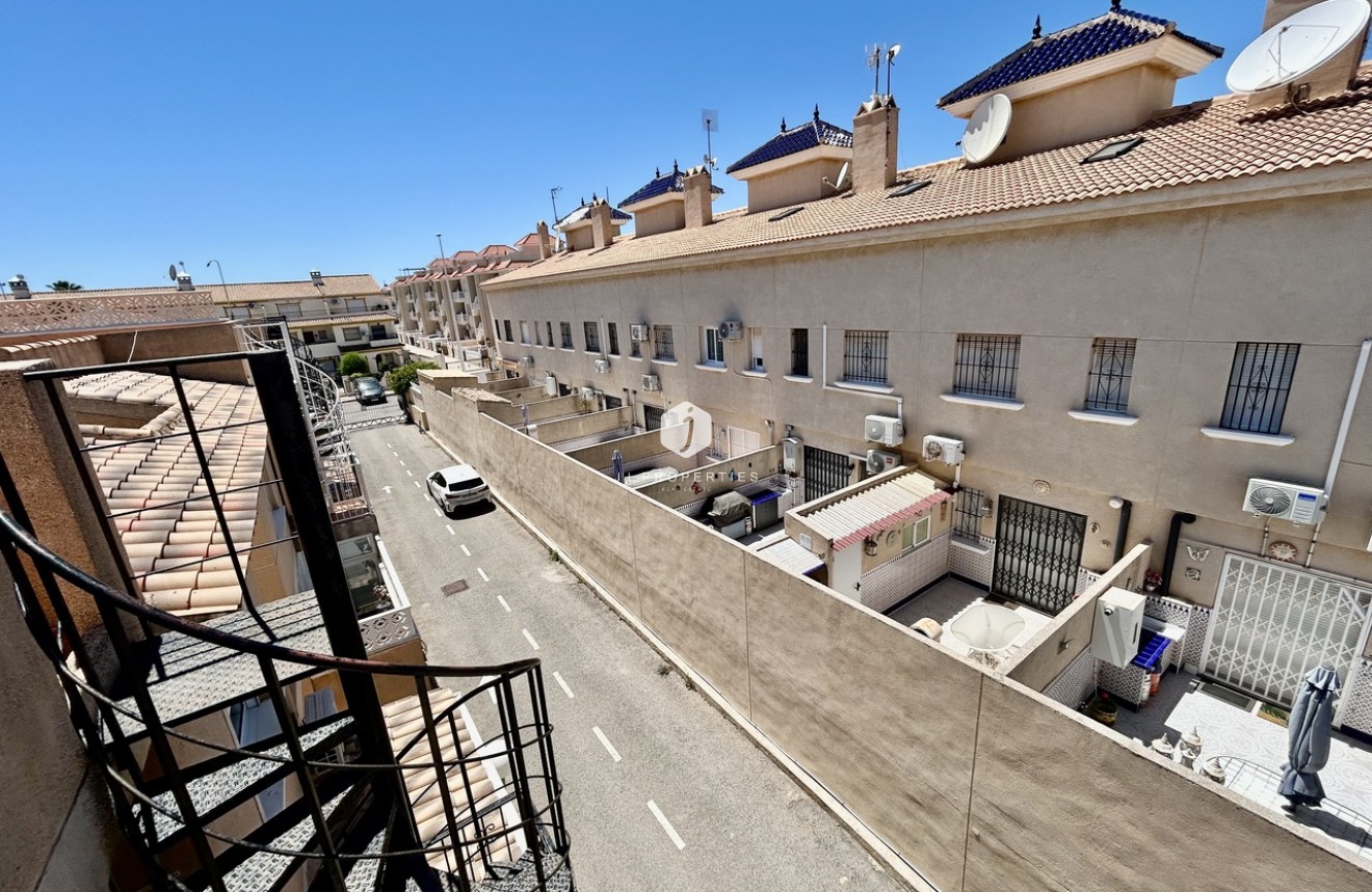 Z drugiej ręki - Daszek -
La Zenia - Costa Blanca