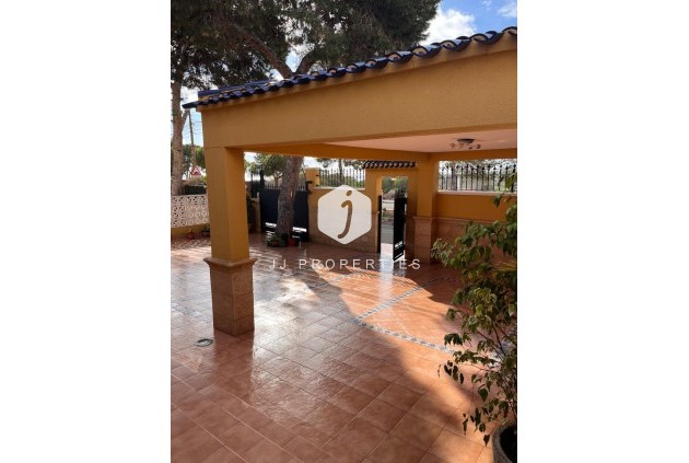 D'occasion - Chalet -
Orihuela Costa - Punta Prima