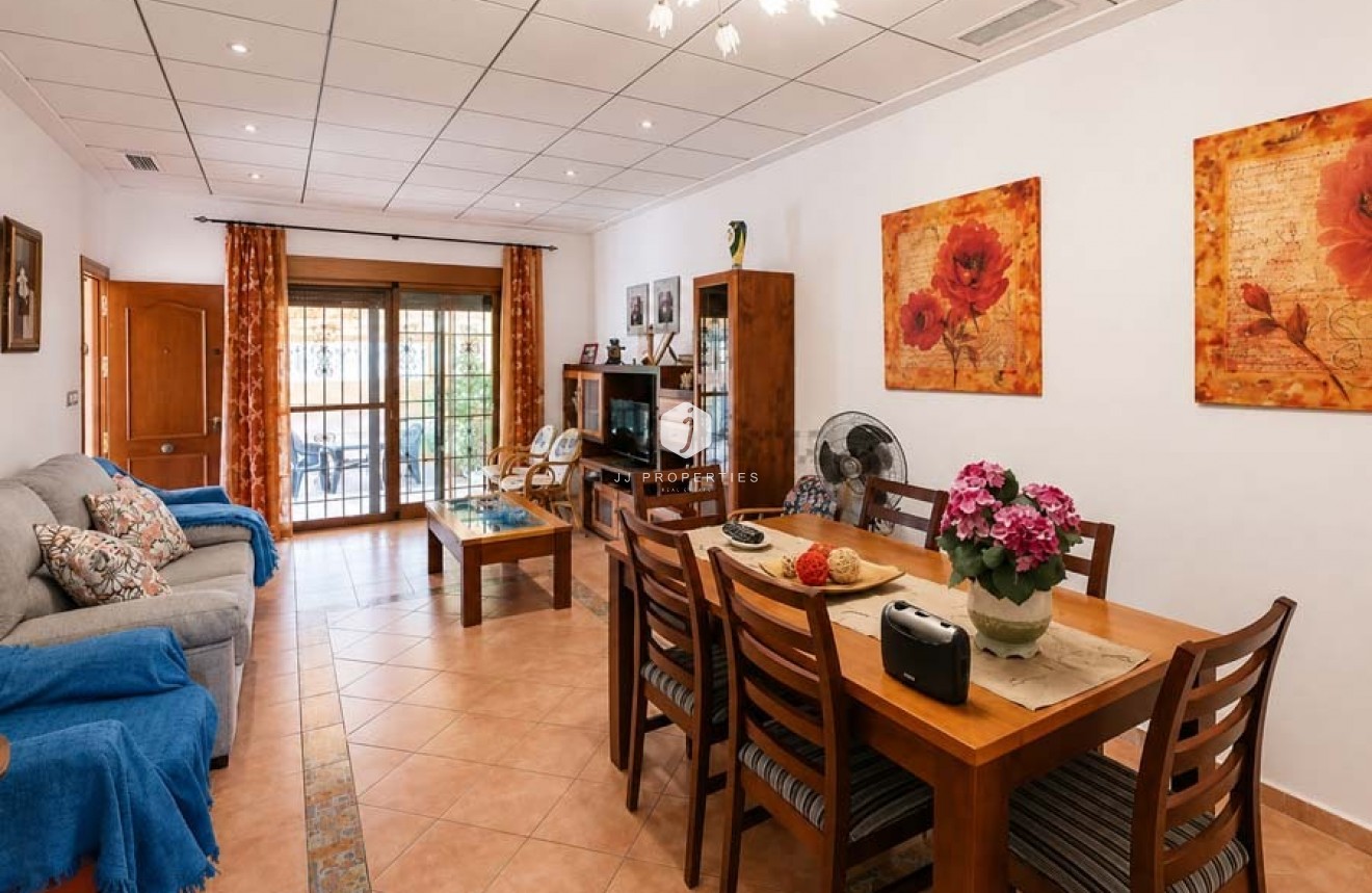 D'occasion - Chalet -
Orihuela Costa - Punta Prima