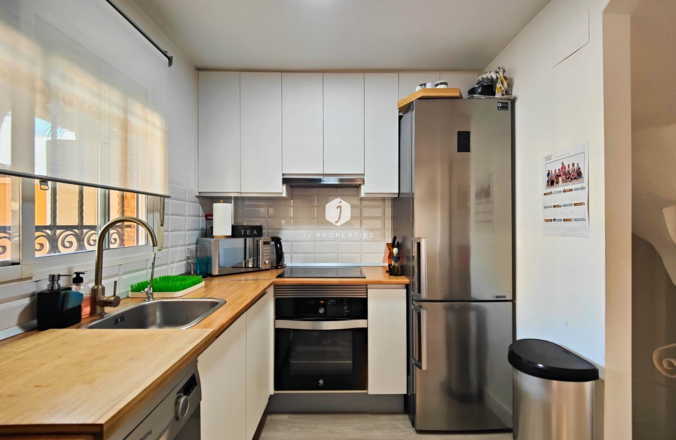 Resale - Chalet -
Guardamar del Segura - Costa Blanca