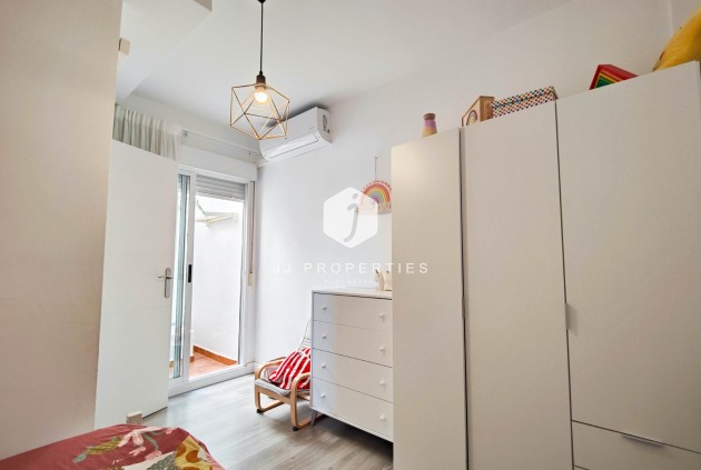 Resale - Chalet -
Guardamar del Segura - Costa Blanca