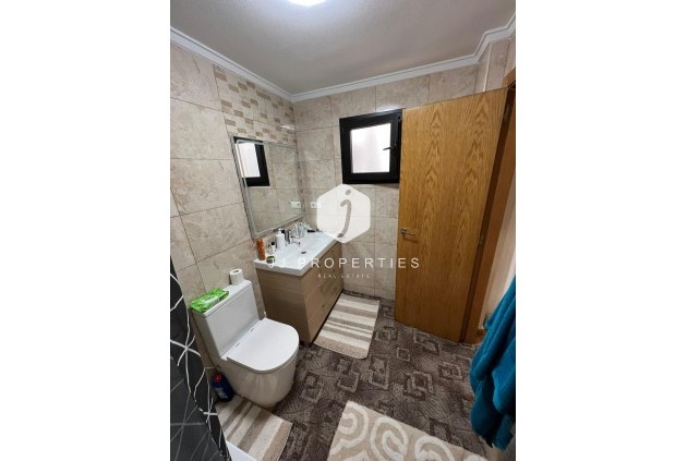 Resale - Apartment / flat -
Torrevieja - Centro