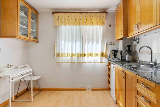 Resale - Penthouse -
Torrevieja - Centro