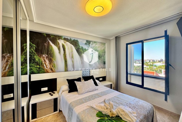 D'occasion - Appartement -
Torrevieja - Torre la mata