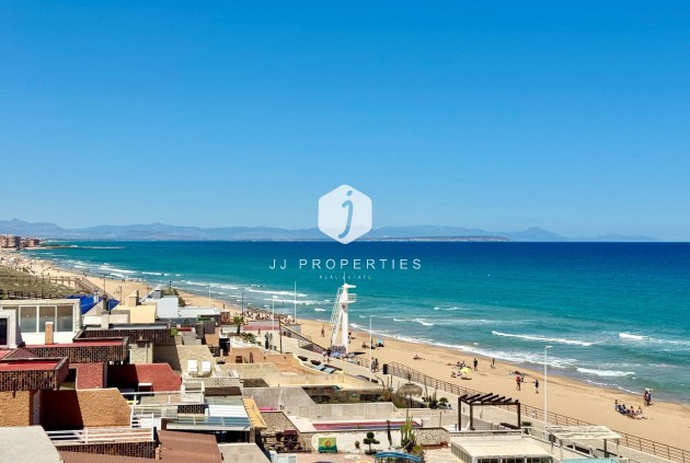 D'occasion - Appartement -
Torrevieja - Torre la mata