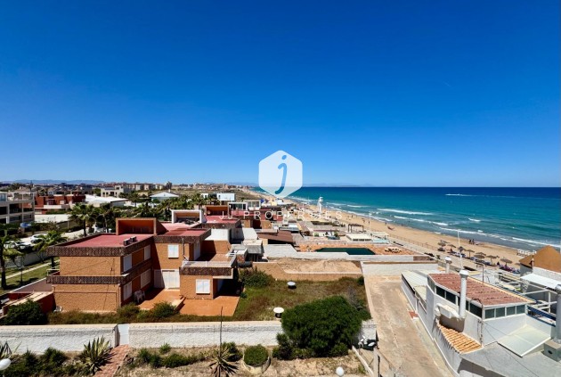 D'occasion - Appartement -
Torrevieja - Torre la mata