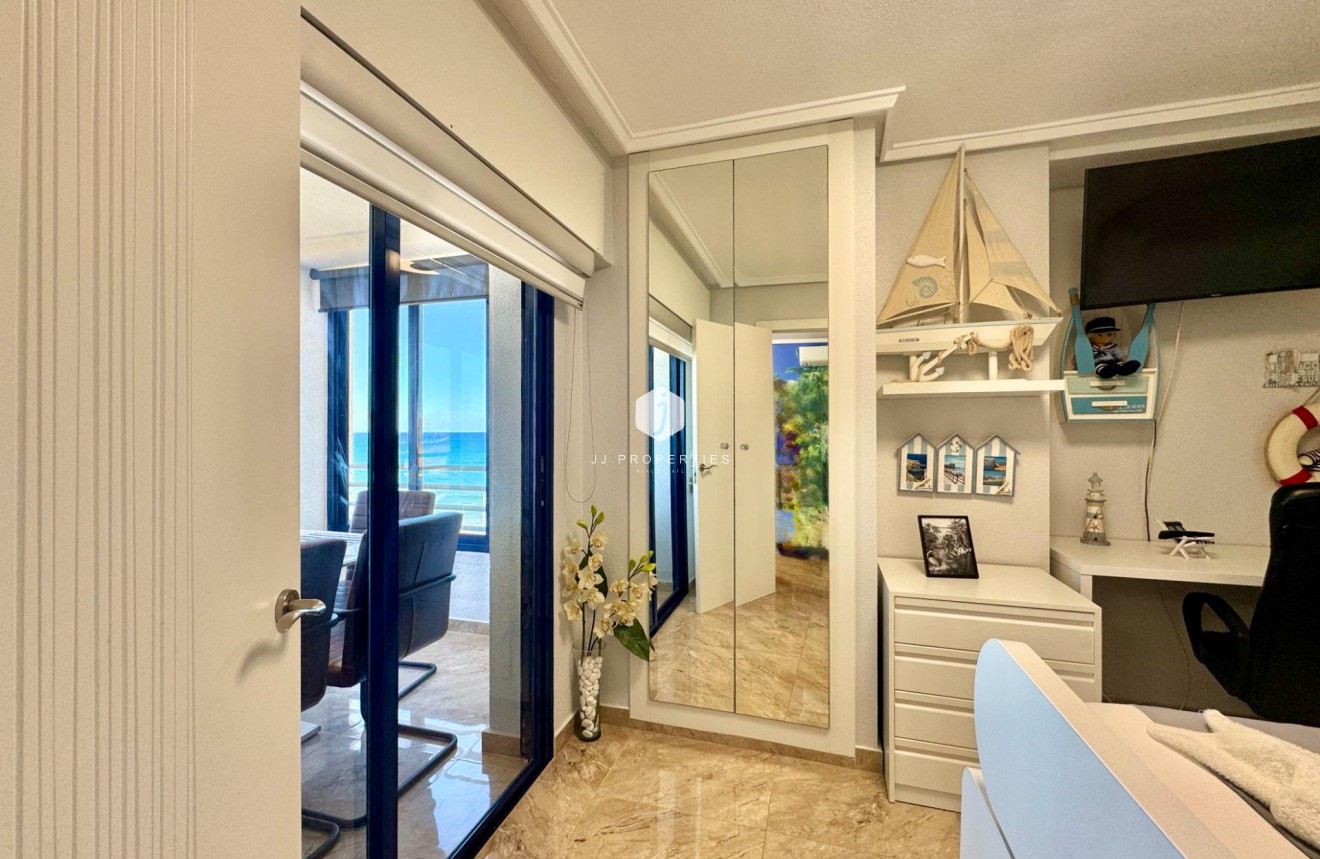 D'occasion - Appartement -
Torrevieja - Torre la mata