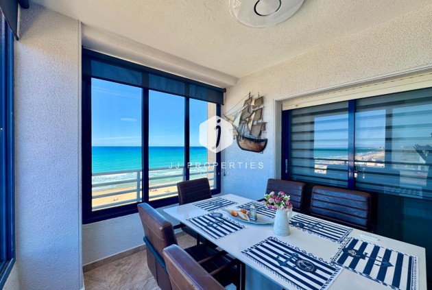 D'occasion - Appartement -
Torrevieja - Torre la mata