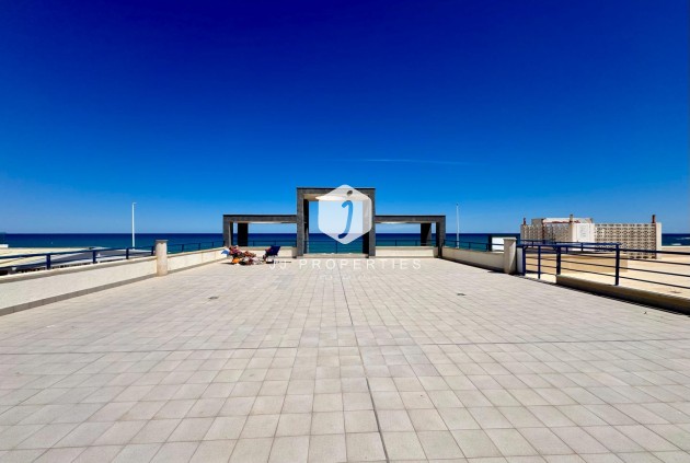 D'occasion - Appartement -
Torrevieja - Torre la mata