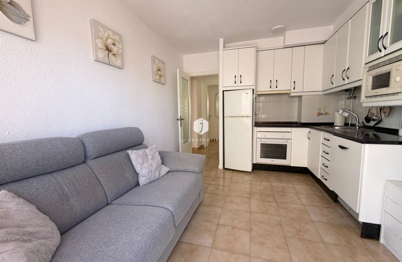 D'occasion - Appartement -
Torrevieja - Centro