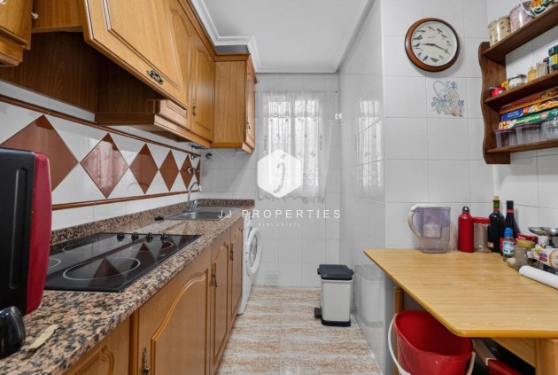 D'occasion - Appartement -
Torrevieja - Playa de los locos