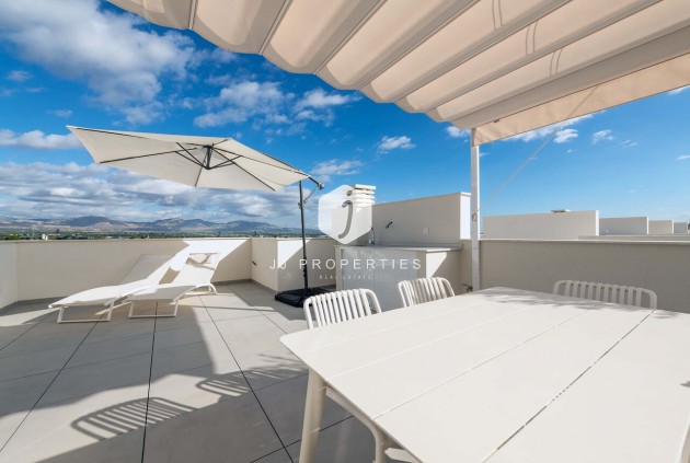 D'occasion - Villa -
Cox - Costa Blanca