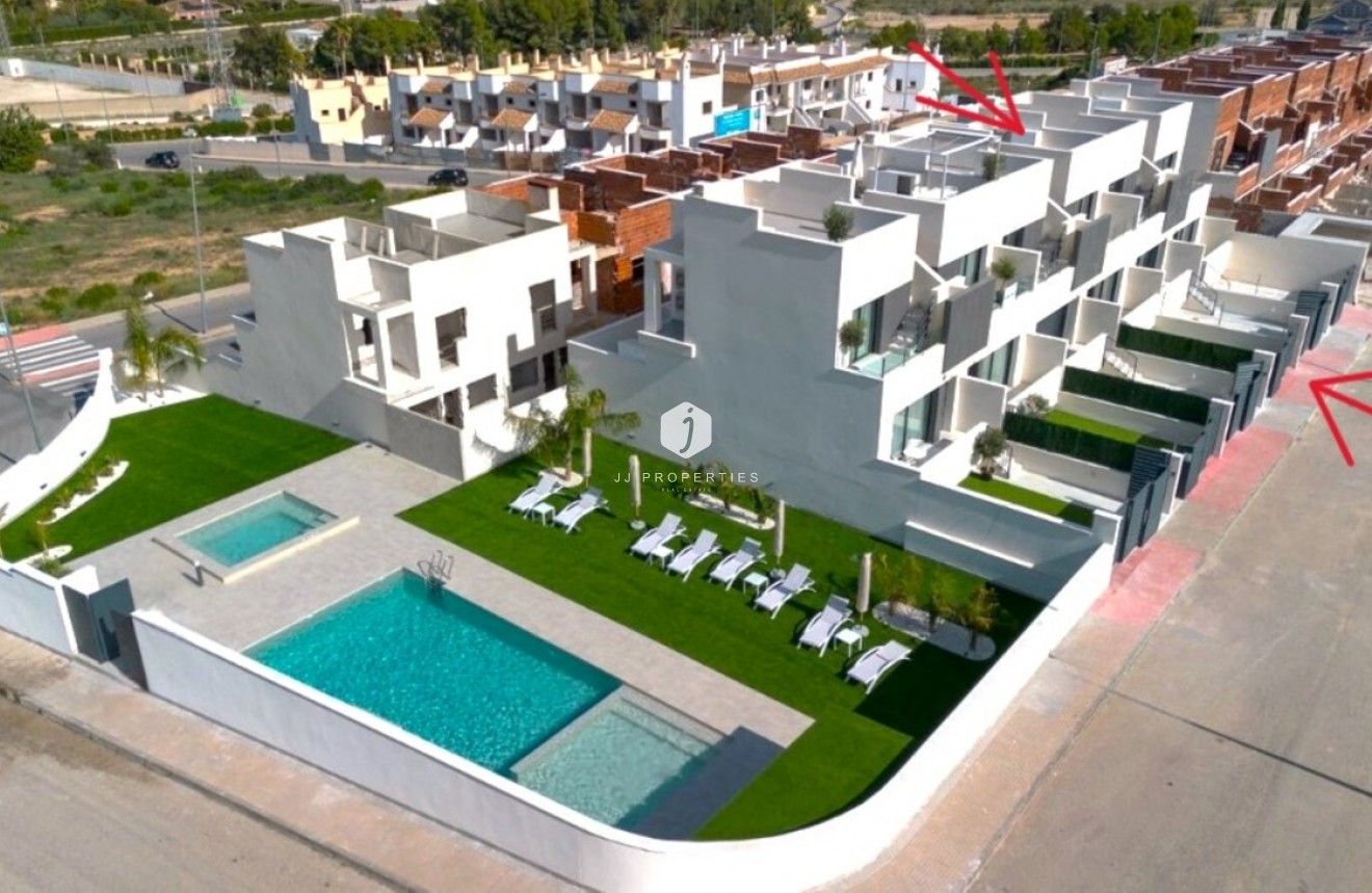 D'occasion - Villa -
Cox - Costa Blanca