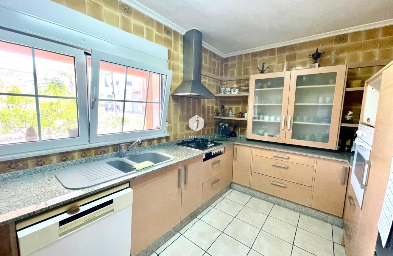 D'occasion - Villa -
Benijofar - Costa Blanca