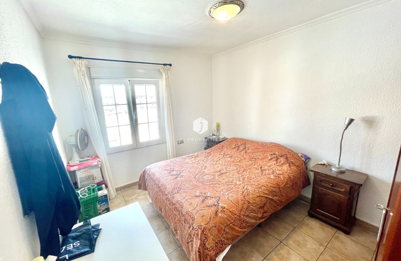 D'occasion - Villa -
Benijofar - Costa Blanca