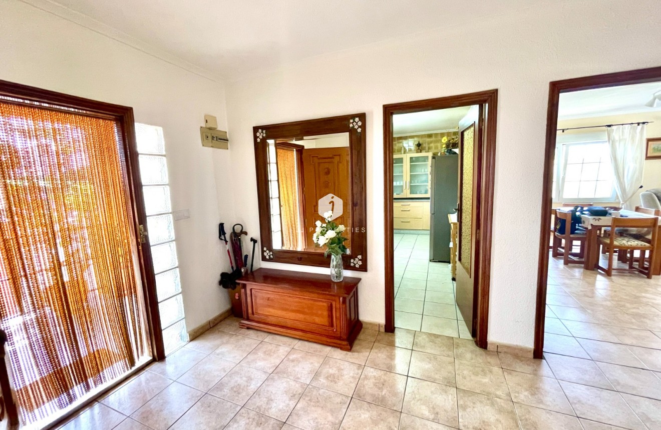 D'occasion - Villa -
Benijofar - Costa Blanca
